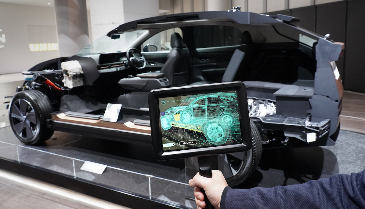 In Presenza – Motorismo Sostenibile. Tecnologia, sicurezza e prospettive